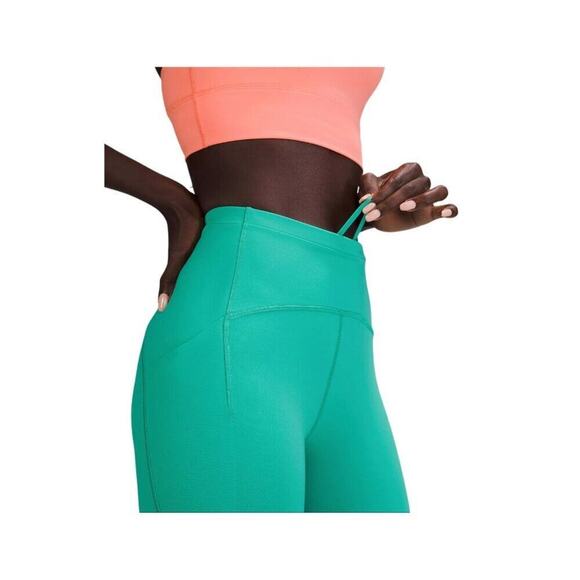 Lululemon Swift Speed 28" High-Rise Tight w Pockets | Size 2 - Picture 12 of 13